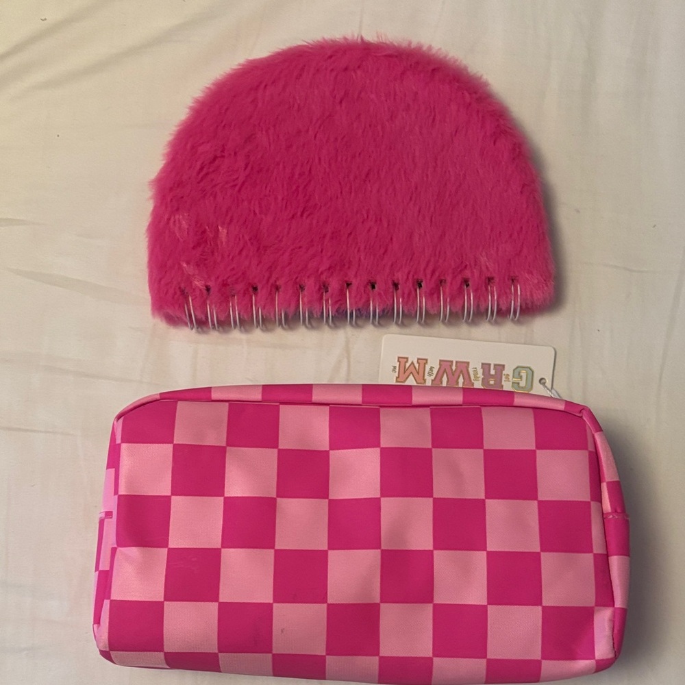 Pink Checkered Kids Accessory Set - Picture 2 of 4